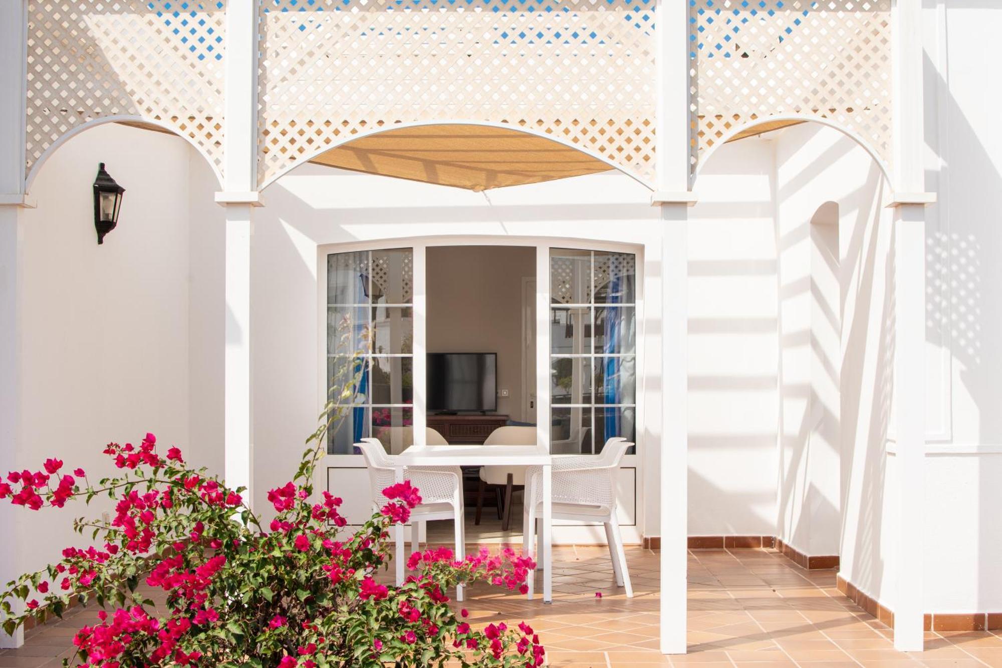 Apartamentos Livvo Coloradamar Коста Бланка Экстерьер фото