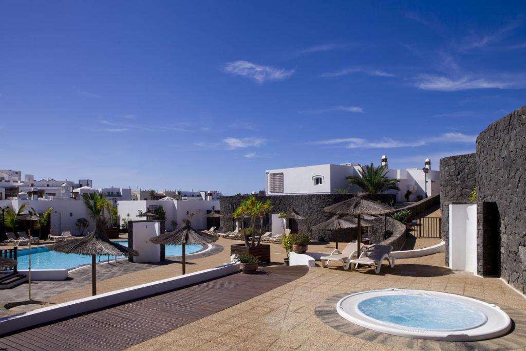 Apartamentos Livvo Coloradamar Коста Бланка Экстерьер фото